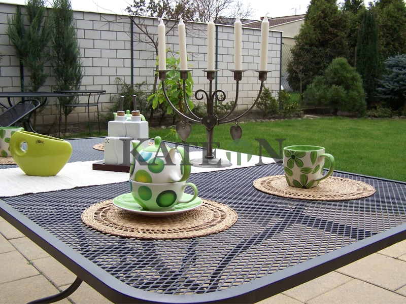 Zahradní kovová sestava SÁGA II. 1+ 4 TAKO 160x95