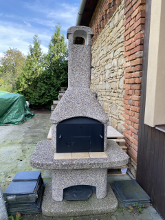 ATLAS zahradní krb s douzovací nástavbou, QUATRO jemně vymývaný Vystavený kus